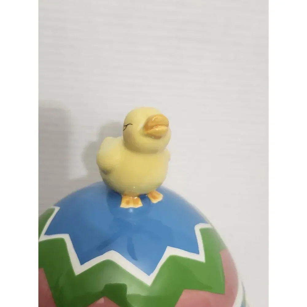 Easter Egg Chick Finial David's Cookies Ceramic Cookie Jar